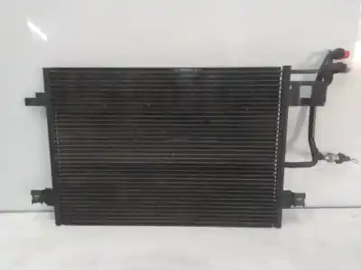 Автозапчасти б/у конденсатор / радиатор кондиционера воздуха за audi a4 b5 (8d2) 1.8 ссылки oem iam 8d0260401e  