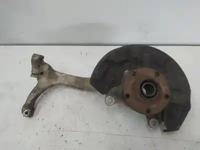 Автозапчасти б/у ПЕРЕДНЯЯ ПРАВАЯ КУЛАЧКА за AUDI A4 BERLINA (8E)  ссылки OEM IAM  8E0407254H 