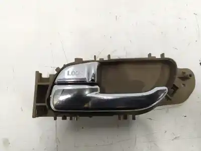Second-hand car spare part interior left rear handle for ssangyong rodius d27dt oem iam references 7241021000