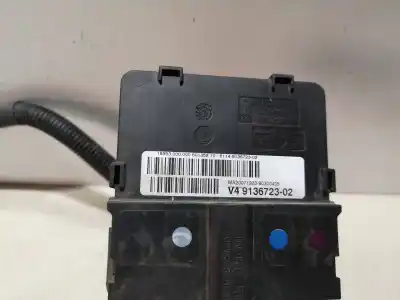 Peça sobressalente para automóvel em segunda mão caixa de fusíveis e relés por mini mini (r56) one referências oem iam v4913672302 10688710 6186752  Peça sobressalente para automóvel em segunda mão caixa de fusíveis e relés por mini mini (r56) one referências oem iam v4913672302 10688710 6186752