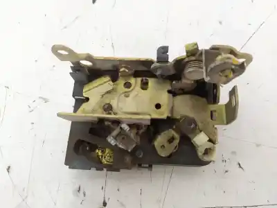 Second-hand car spare part left front door lock for iveco daily camión/volquete 8140.43c 814043c oem iam references 