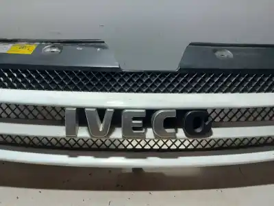 Автозапчасти б/у передняя решетка за iveco daily furgón f1ae00481g*a ссылки oem iam   