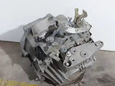 Pezzo di ricambio per auto di seconda mano riduttore per opel corsa d d-z13dth riferimenti oem iam 55193621  