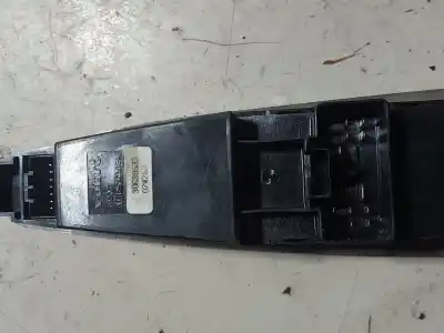 Second-hand car spare part left front power window switch for volvo v40 familiar d4192t4 oem iam references 30638533 02w263 19206 