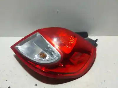 Recambio de automóvil de segunda mano de PILOTO TRASERO DERECHO para RENAULT CLIO III  referencias OEM IAM 26110202  