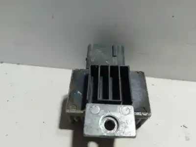Recambio de automóvil de segunda mano de rele para renault clio iii d/k9k t7 referencias oem iam 8200859243  