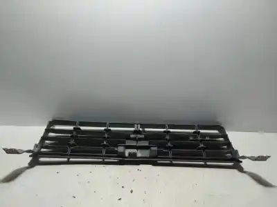 Second-hand car spare part front grille for mitsubishi montero (v20/v40) d4m40 oem iam references   