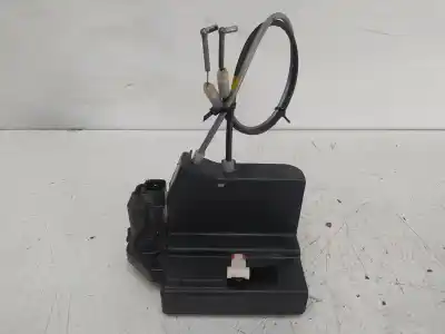 Second-hand car spare part front right door lock for ssangyong kyron d27dt oem iam references   