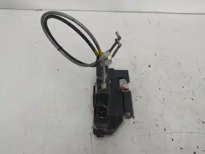 Second-hand car spare part front right door lock for ssangyong kyron d27dt oem iam references   