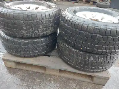 Pezzo di ricambio per auto di seconda mano set di cerchione in lega per mitsubishi montero (v20/v40) d4m40 riferimenti oem iam   