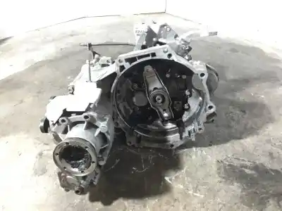 Автозапчастина б/у коробка передач для skoda octavia combi (1z5) bvx посилання на oem iam hjm hjm06056 