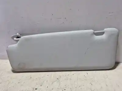 Recambio de automóvil de segunda mano de PARASOL DERECHO para AUDI A3 (8P1) 1.6 TDI referencias OEM IAM   
