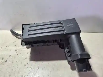Recambio de automóvil de segunda mano de CAJA FILTRO AIRE para AUDI A3 (8P1) 1.6 TDI referencias OEM IAM 3C0129607BF  