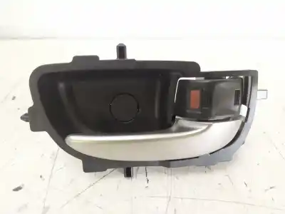Recambio de automóvil de segunda mano de MANETA INTERIOR DELANTERA DERECHA para TOYOTA AYGO (B4) 1KR referencias OEM IAM 92057A2  