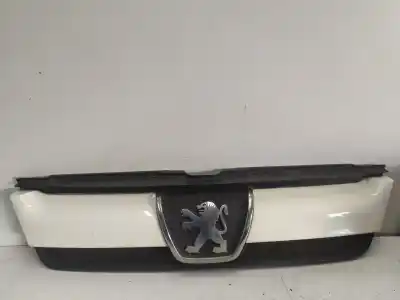 Автозапчасти б/у ПЕРЕДНЯЯ РЕШЕТКА за PEUGEOT BOXER CAJA CERR. TECHO ELEVADO (RS2850) (290/330) (´02->) 814043S ссылки OEM IAM   
