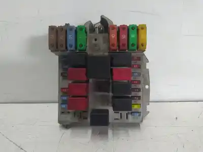 Second-hand car spare part fuse box unit for lancia ypsilon (101) 843a1000 oem iam references 51724662