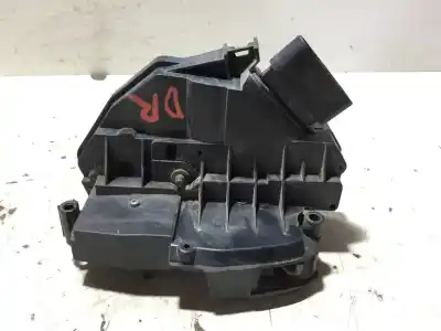 Pezzo di ricambio per auto di seconda mano SERRATURA PORTA ANTERIORE DESTRA per FORD FIESTA (CB1) D / F6JD Riferimenti OEM IAM 8A6AA21812BE  