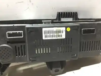 Peça sobressalente para automóvel em segunda mão quadrante por renault scénic iii (jz0/1_) 1.4 16v (jz0f, jz1v) referências oem iam 248100996r  