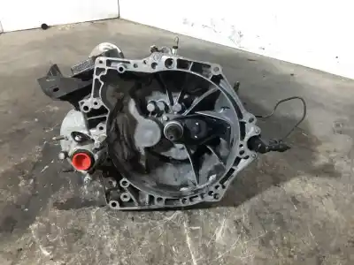 Recambio de automóvil de segunda mano de CAJA CAMBIOS para CITROEN C4 PICASSO I MONOSPACE (UD_) 1.6 HDI referencias OEM IAM 20DP33  