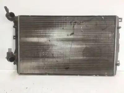 Peça sobressalente para automóvel em segunda mão radiador de água por volkswagen jetta iii (1k2) 1.9 tdi referências oem iam 1k0121253ab