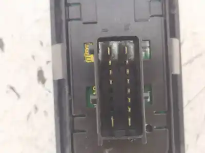 Recambio de automóvil de segunda mano de mando elevalunas delantero izquierdo para peugeot 207 9hx referencias oem iam 96548591xt  