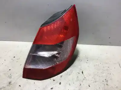 Автозапчасти б/у ПРАВЫЙ ЗАДНИЙ ФОНАРЬ за RENAULT SCENIC II (JM)  ссылки OEM IAM 8200127702E  