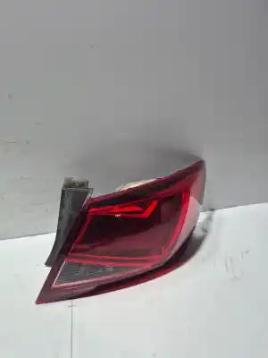 Автозапчасти б/у правый задний фонарь за seat leon (5f1) clh ссылки oem iam    Автозапчасти б/у правый задний фонарь за seat leon (5f1) clh ссылки oem iam