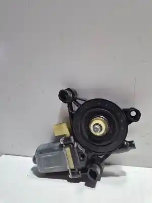 Second-hand car spare part left front window motor for seat leon (5f1) clh oem iam references 5q0959801b   Second-hand car spare part left front window motor for seat leon (5f1) clh oem iam references 5q0959801b