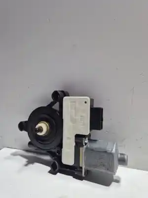 Second-hand car spare part rear right window motor for seat leon (5f1) clh oem iam references 5q0959812a   Second-hand car spare part rear right window motor for seat leon (5f1) clh oem iam references 5q0959812a