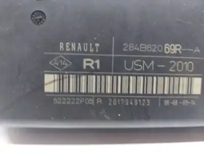Peça sobressalente para automóvel em segunda mão caixa de fusíveis e relés por renault scénic iii (jz0/1_) 1.5 dci referências oem iam 284b62069r usm2010 2017949123 