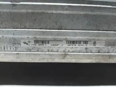Peça sobressalente para automóvel em segunda mão intercooler por renault scénic iii (jz0/1_) 1.5 dci referências oem iam 144963639r  