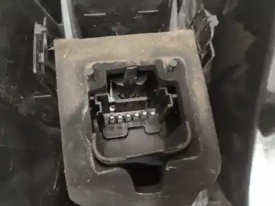 Second-hand car spare part right tailgate light for renault scenic ii (jm) k4m oem iam references 2sk0086590281 8200127702 