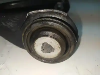 Pezzo di ricambio per auto di seconda mano braccio sospensione inferiore anteriore destro per renault kangoo i (f/kc0) d 65 1.9 (fc0e. fc02. fc0j. fc0n) riferimenti oem iam   