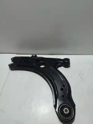 Автозапчастина б/у передній лівий нижний рычаг підвіски для audi a3 (8l1) 1.9 tdi посилання на oem iam 62424199