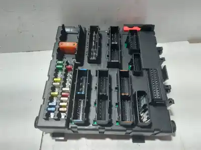 Peça sobressalente para automóvel em segunda mão caixa de fusíveis e relés por opel vectra c (z02) 2.0 dti 16v (f69) referências oem iam 13170892