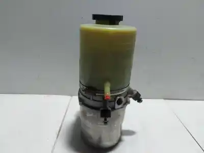 Pièce détachée automobile d'occasion pompe de servo-direction assistée pour opel vectra c (z02) 2.0 dti 16v (f69) références oem iam   