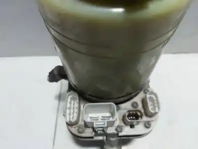 Pièce détachée automobile d'occasion pompe de servo-direction assistée pour opel vectra c (z02) 2.0 dti 16v (f69) références oem iam   