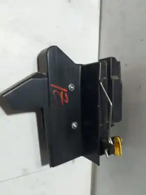 Second-hand car spare part left front door lock for dacia sandero ii h4ba400 oem iam references 300313