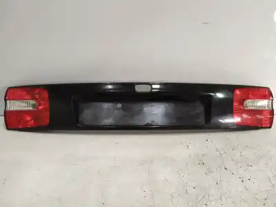 Recambio de automóvil de segunda mano de PILOTO TRASERO CENTRAL para VOLVO V40 FAMILIAR D4192T3 referencias OEM IAM 285800  