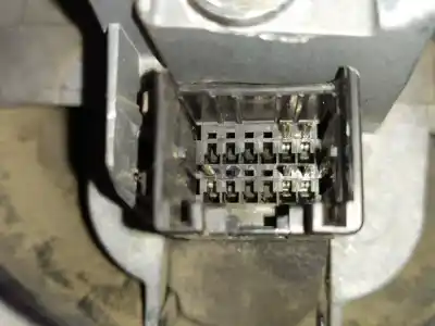 Автозапчастина б/у правий задний огляд для opel vivaro furgón/combi (07.2006 =>) m9r7 посилання на oem iam 880070  