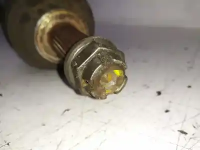 Автозапчастина б/у передня права трансмісія для opel vivaro furgón/combi (07.2006 =>) m9r7 посилання на oem iam 452268  