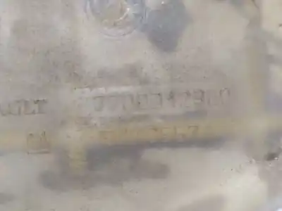 Автозапчастина б/у розширення депозит для opel vivaro furgón/combi (07.2006 =>) m9r7 посилання на oem iam 7700312900 91165571 