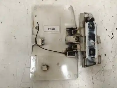 Автозапчастина б/у зовнішній пливний колпак для opel vivaro furgón/combi (07.2006 =>) m9r7 посилання на oem iam 8200030800 91166211 