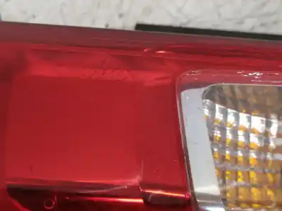 Second-hand car spare part right tailgate light for opel vivaro furgón/combi (07.2006 =>) m9r7 oem iam references 265a60118r  