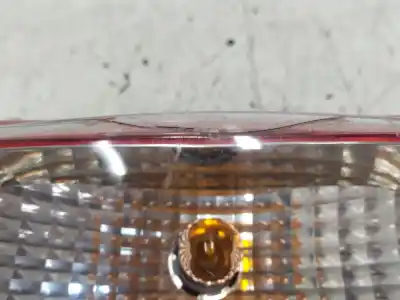 Second-hand car spare part right tailgate light for opel vivaro furgón/combi (07.2006 =>) m9r7 oem iam references 265a60118r  