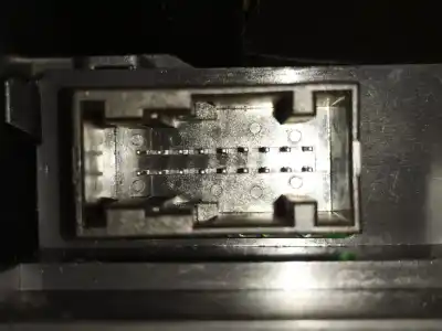 Pièce détachée automobile d'occasion commutateur multifonctions pour renault scénic ii (jm0/1_) 1.5 dci (jm02, jm13) références oem iam 820012772810c5 62850005 61880052 