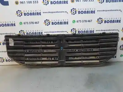 Second-hand car spare part front grille for dodge caliber sxt oem iam references 400101apm  