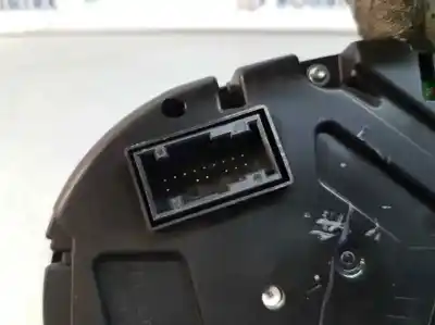 Peça sobressalente para automóvel em segunda mão quadrante por skoda fabia business referências oem iam 6v0920740a  