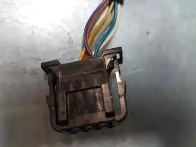 Peça sobressalente para automóvel em segunda mão espelho retrovisor esquerdo por skoda fabia active referências oem iam 6v1857407f  