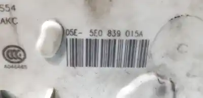 Pezzo di ricambio per auto di seconda mano serratura porta posteriore sinistra per skoda rapid (nh) (07.2012->) 1.6 active [1.6 ltr. - 77 kw tdi dpf] riferimenti oem iam 5e0839015a  
